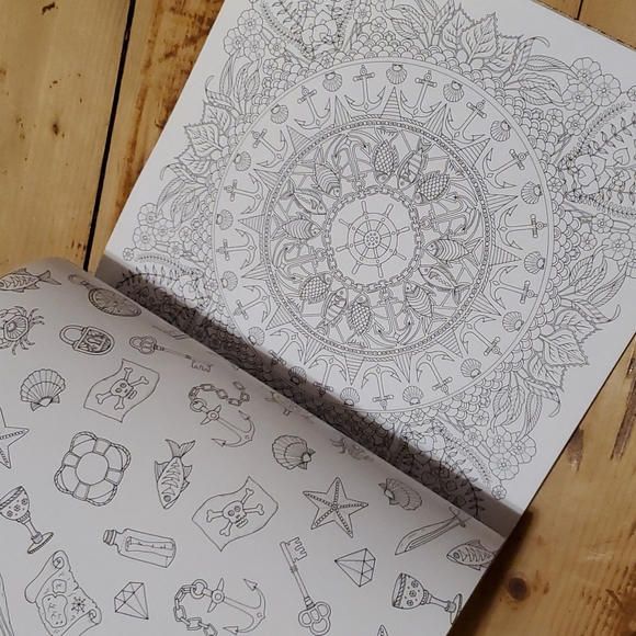 Lost Ocean: An Inky Adventure & Coloring Book - Picture 3 of 6